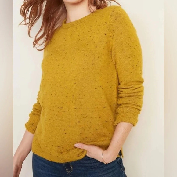 Old Navy • Soft Brushed Crewneck Sweater - Picture 1 of 7
